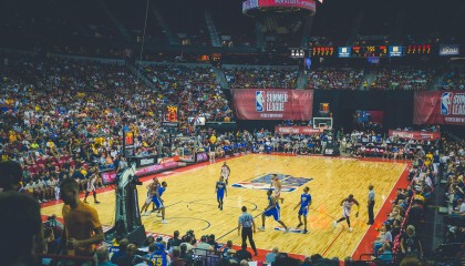 海星体育网址：尤文图斯锁定匈牙利中场新星托特 德天空曝1500万欧身价引关注