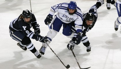 海星体育：独家大战一触即发！沙迦体育场奏响中国国歌