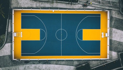 海星体育网址-小组赛圆满落幕，兮夜阿卡丽首秀超神铸就经典