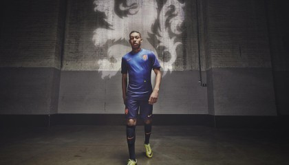 海星体育app下载：卡瓦尔伤愈复出闪耀意甲，首球背后的坚韧与感悟